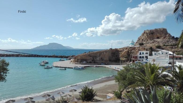 Arkasa Karpathos Seafront Paradisos Фойникион Экстерьер фото